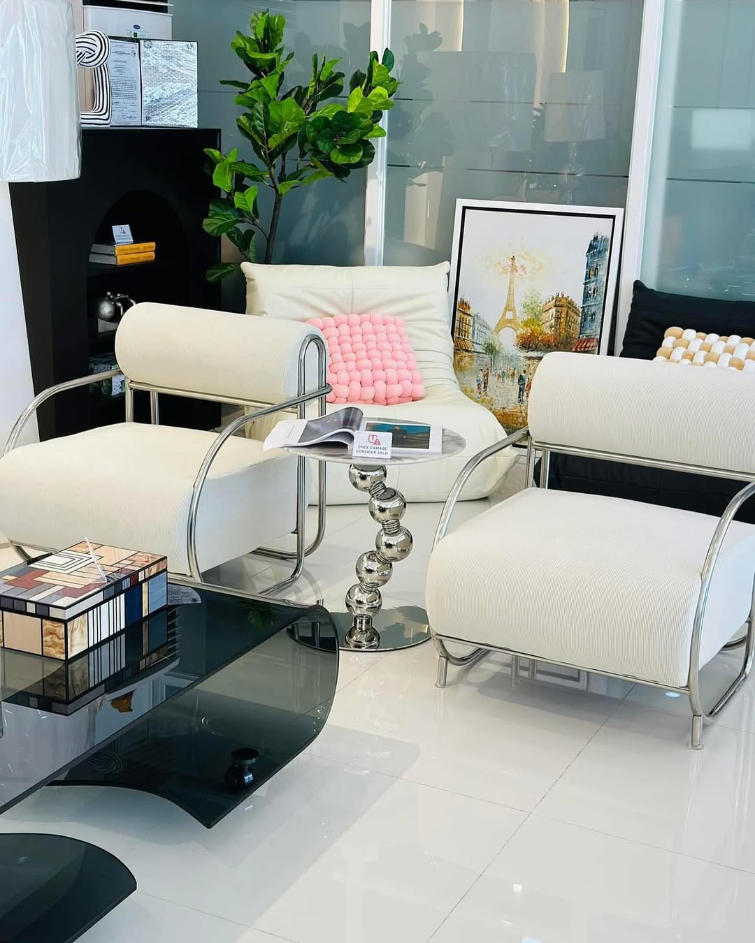 Sellar Accent Chair