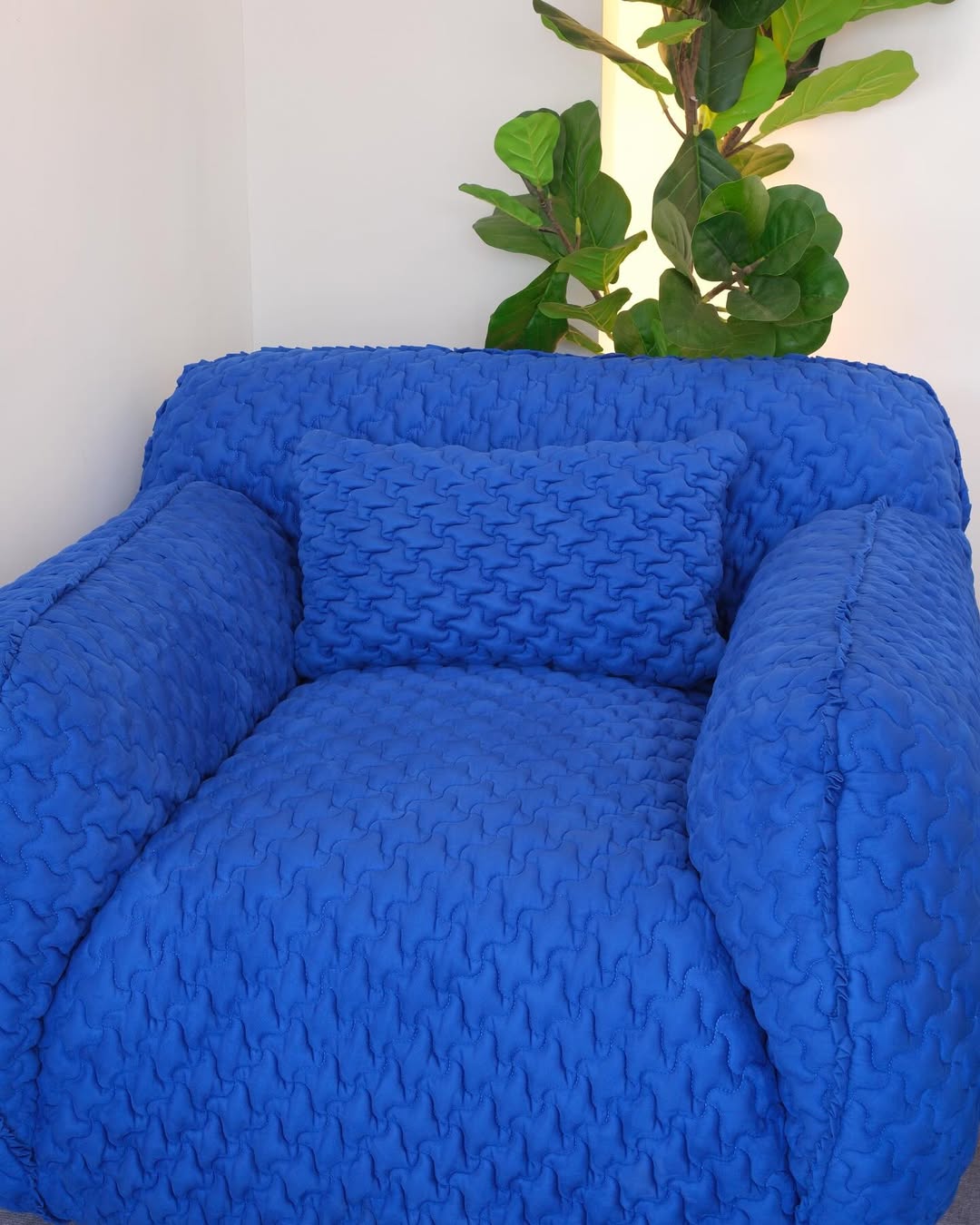 Azul Chair