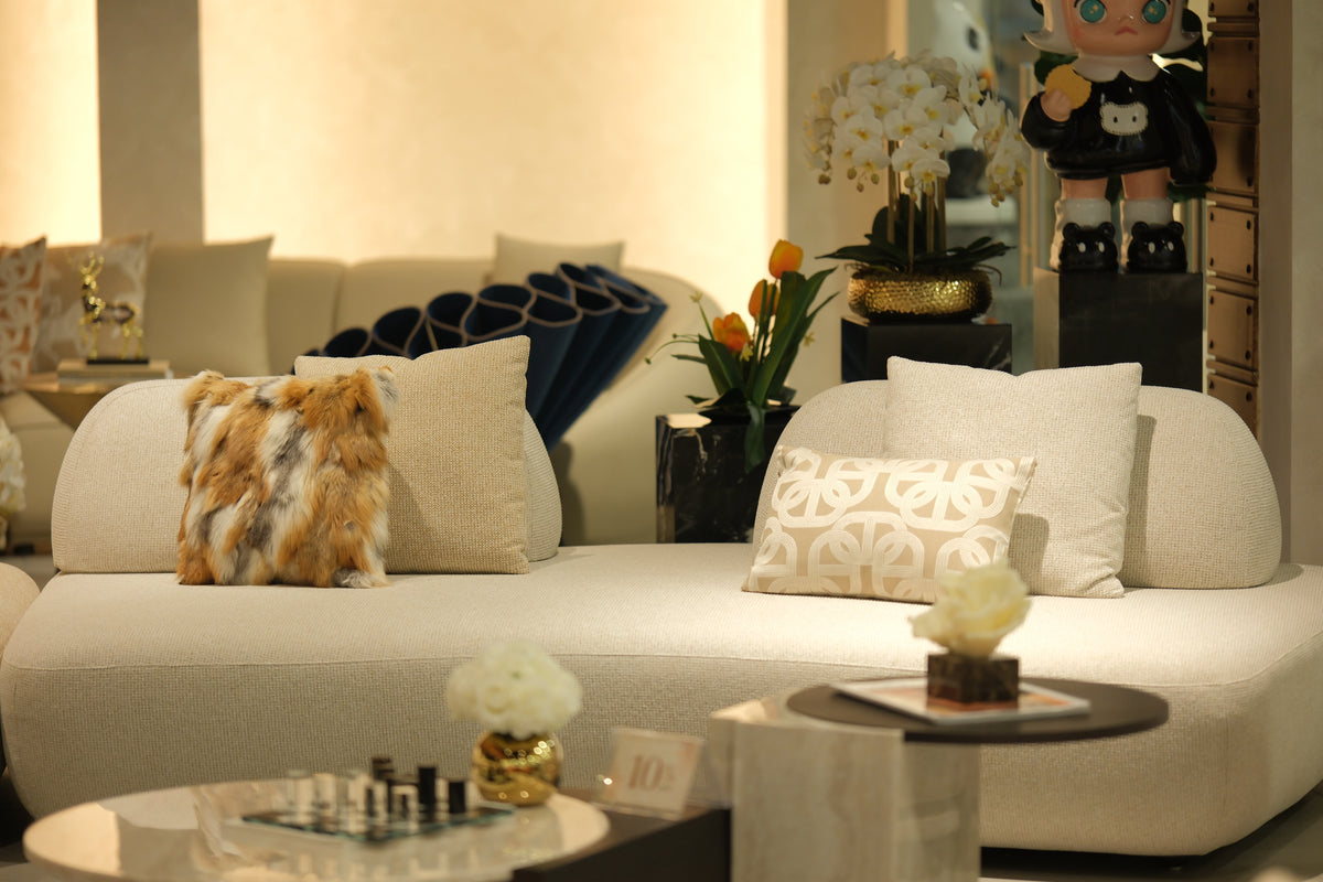 Lorenza Sofa