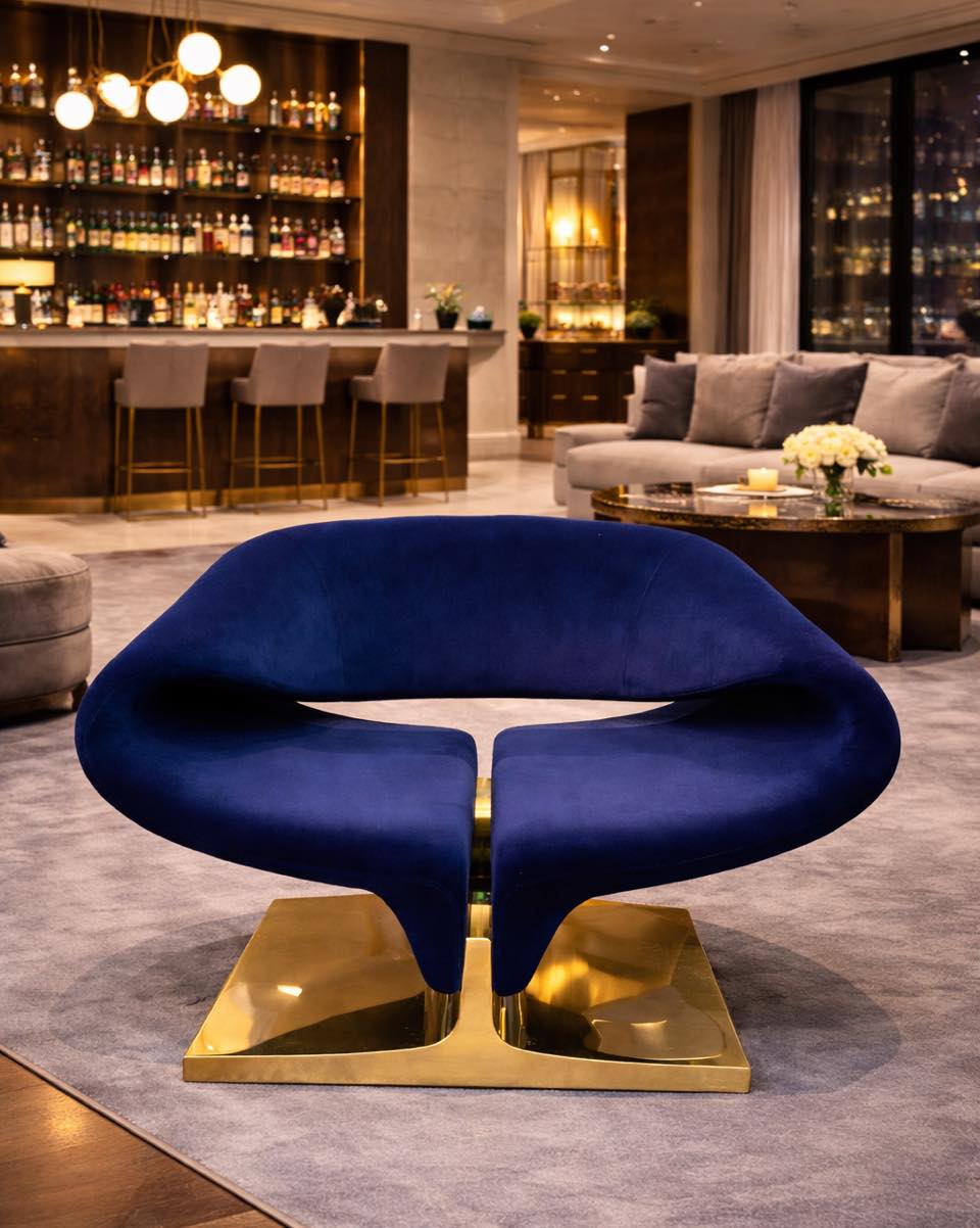 Noir Luxe Chair