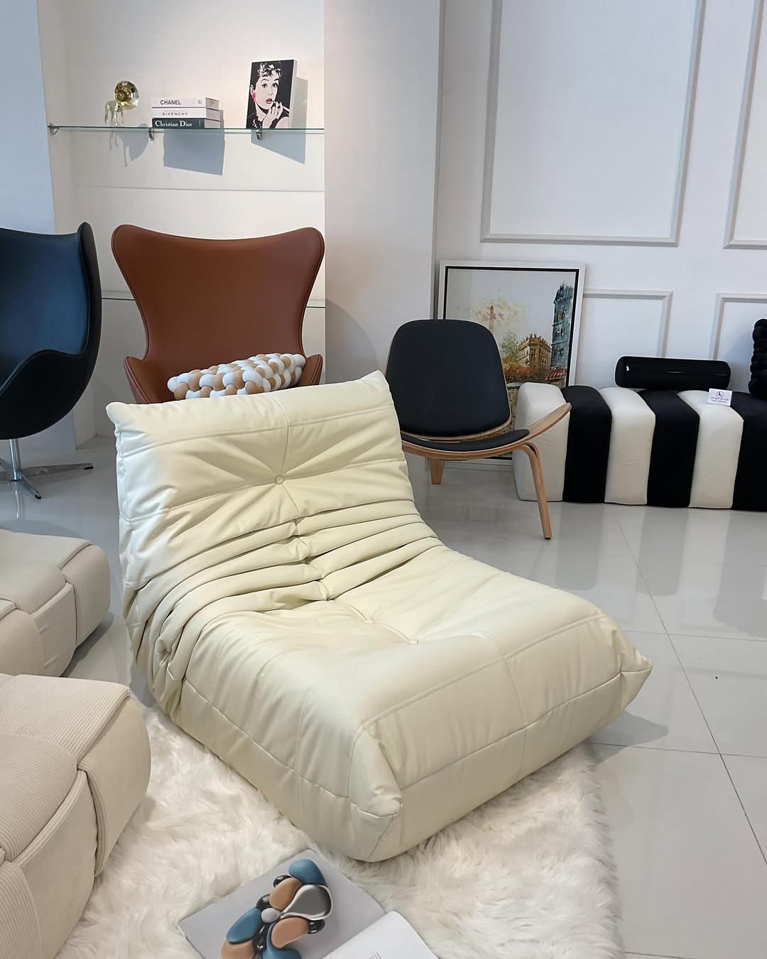Caterpillar White Chair