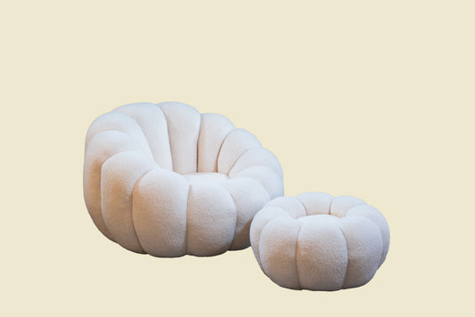 Szofia Chair with Footrest