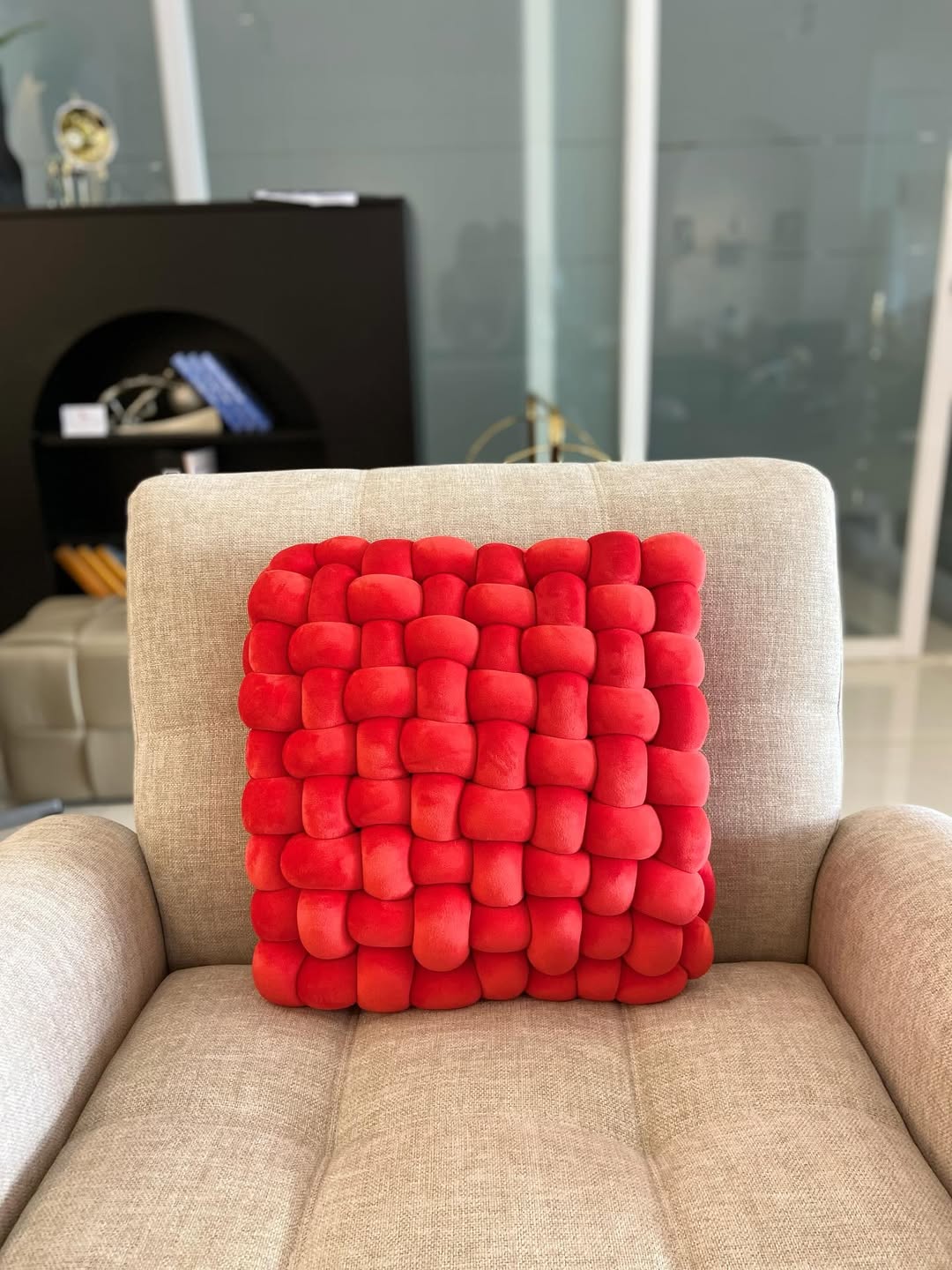 Knot Pillow