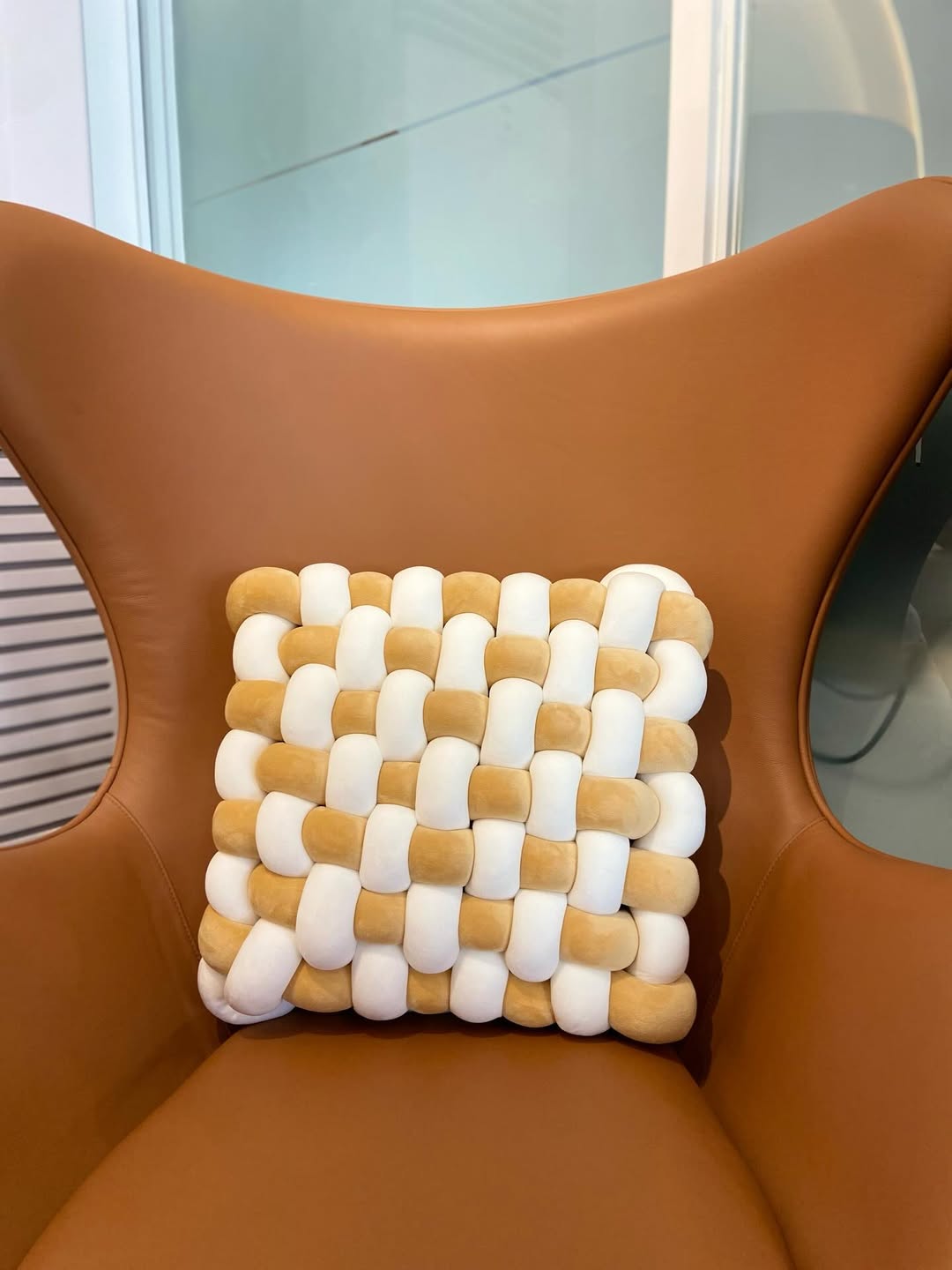 Knot Pillow