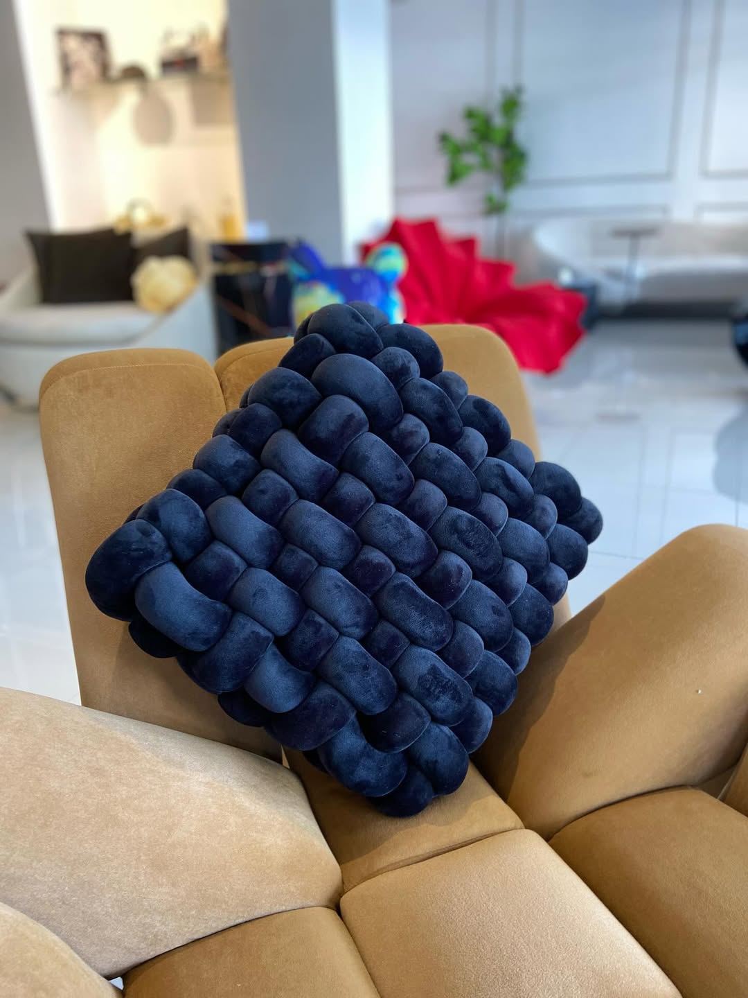 Knot Pillow