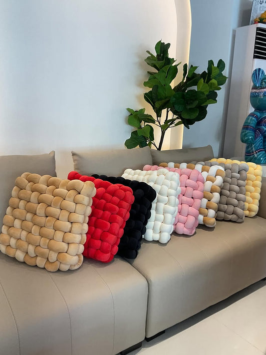 Knot Pillow