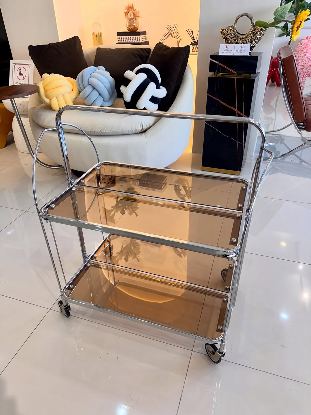 Silver Trolley
