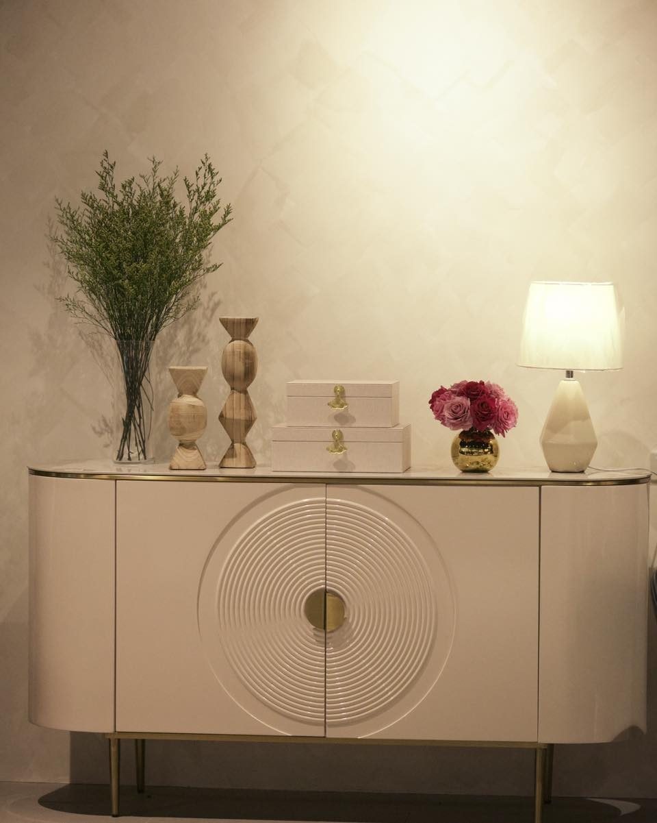 Pinkee Console