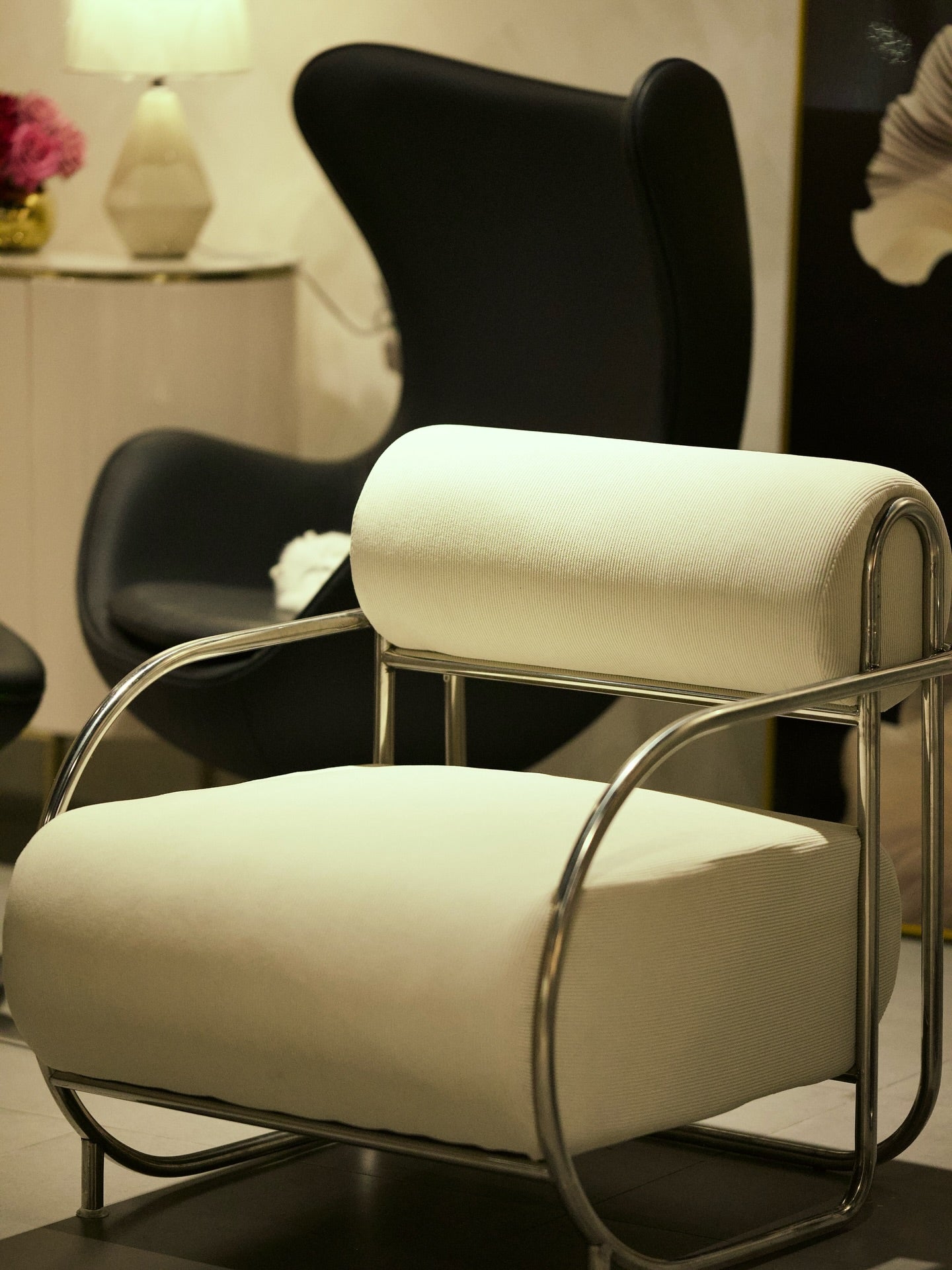 Sellar Accent Chair