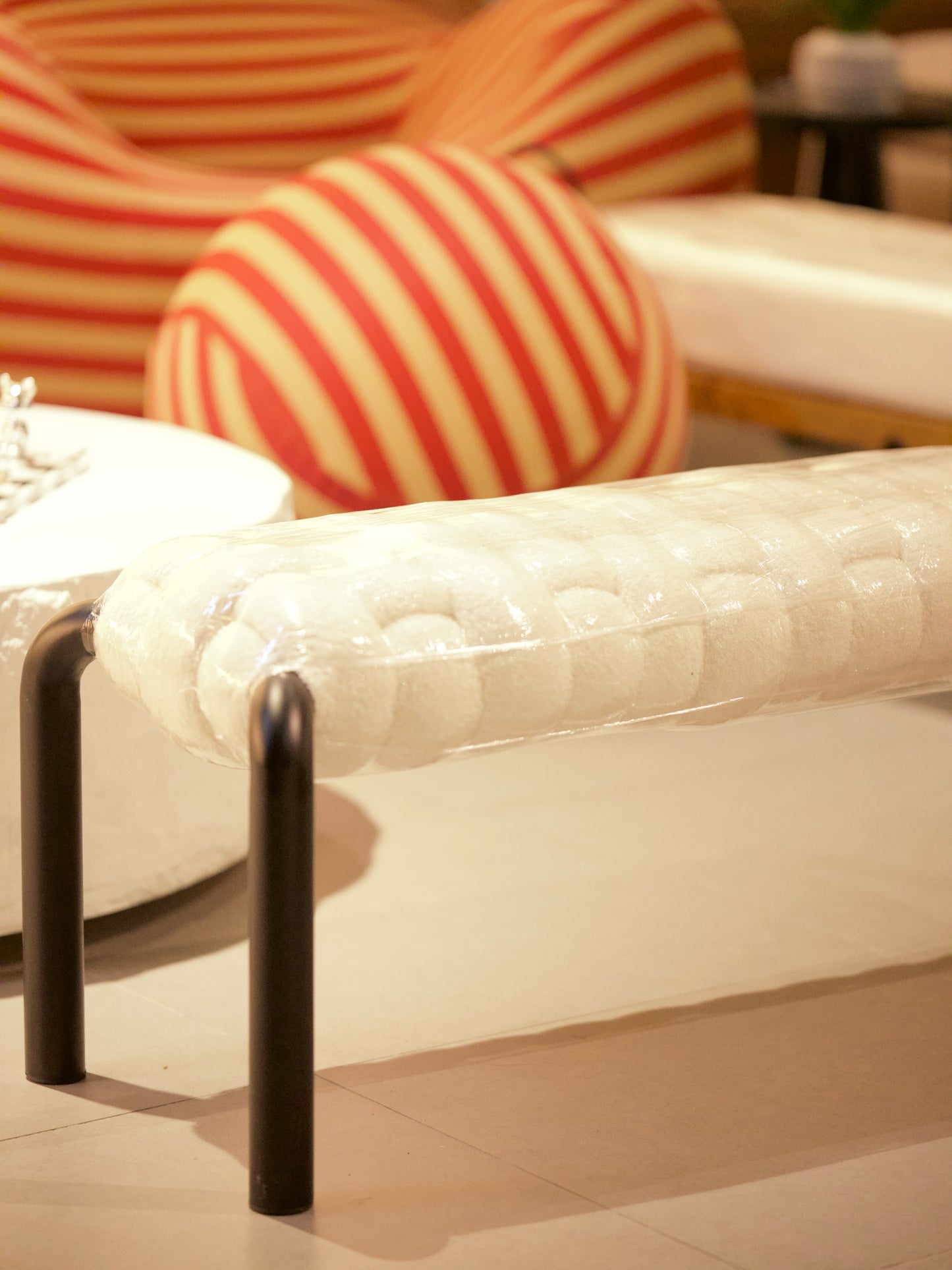 Vella Stool