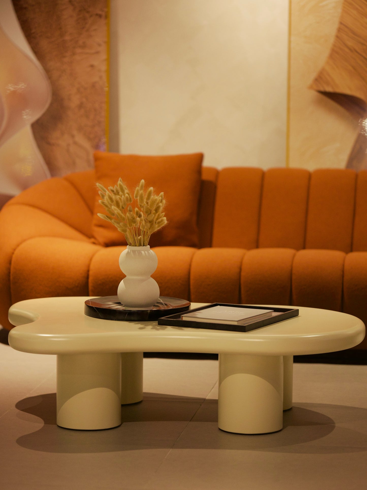 Cloud Center Table