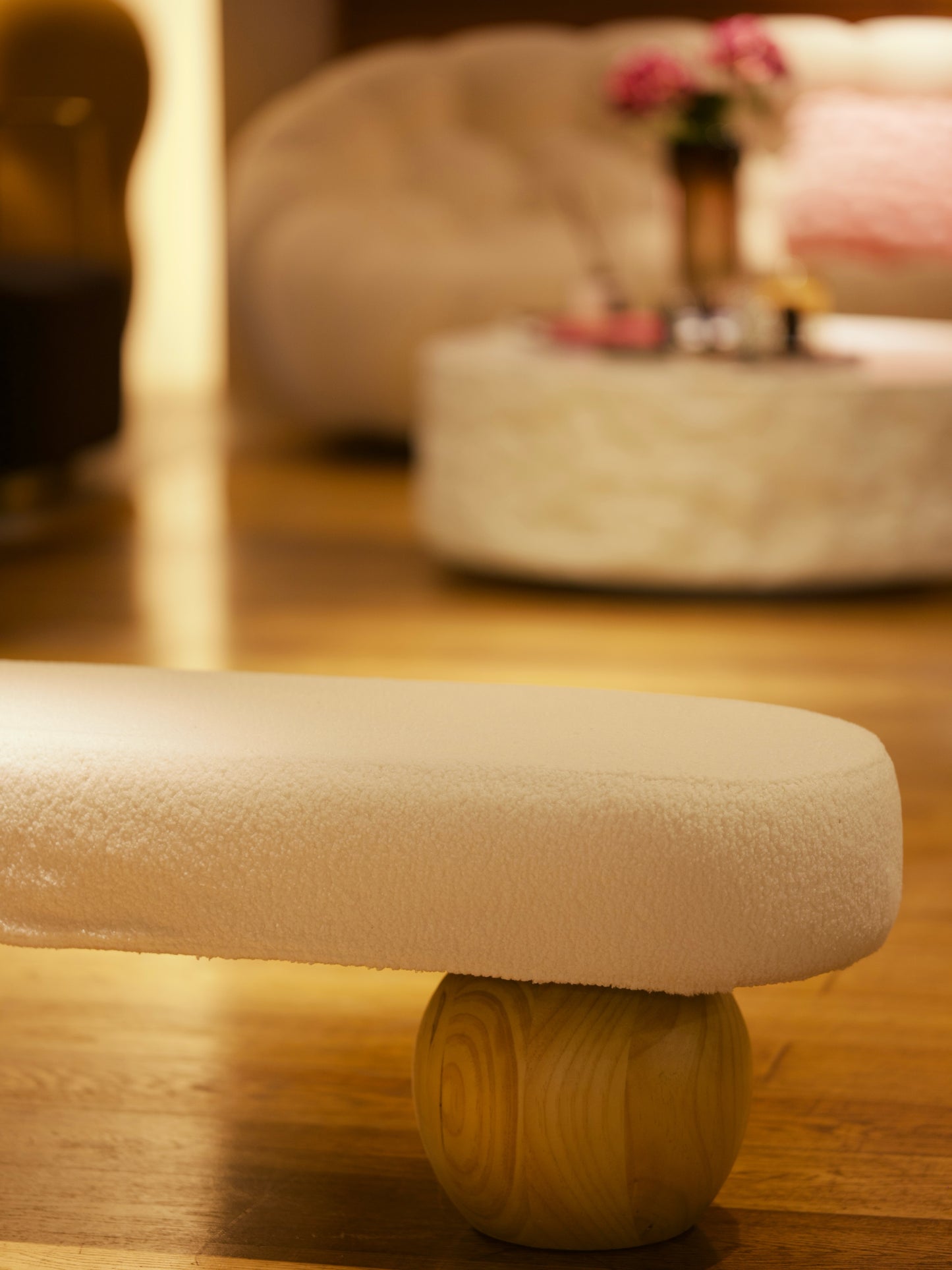 Lexus Bench Ivory