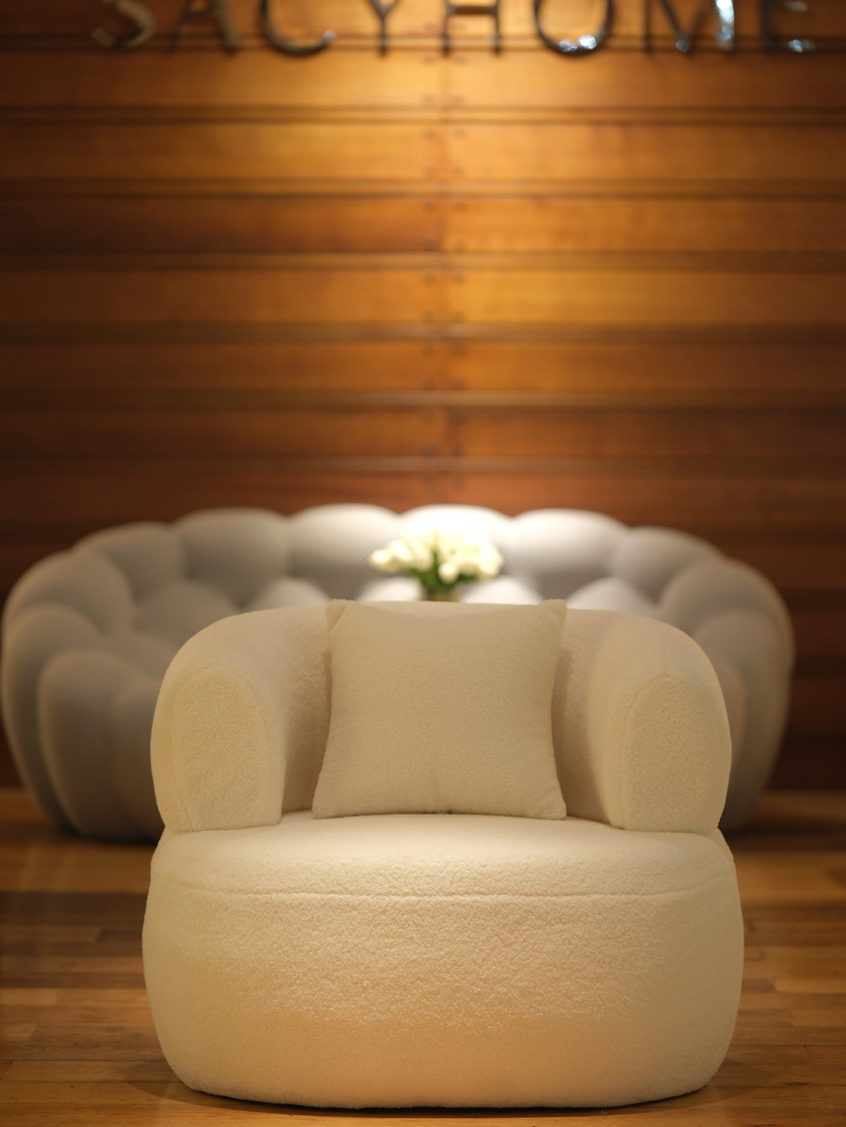 Mia Chair