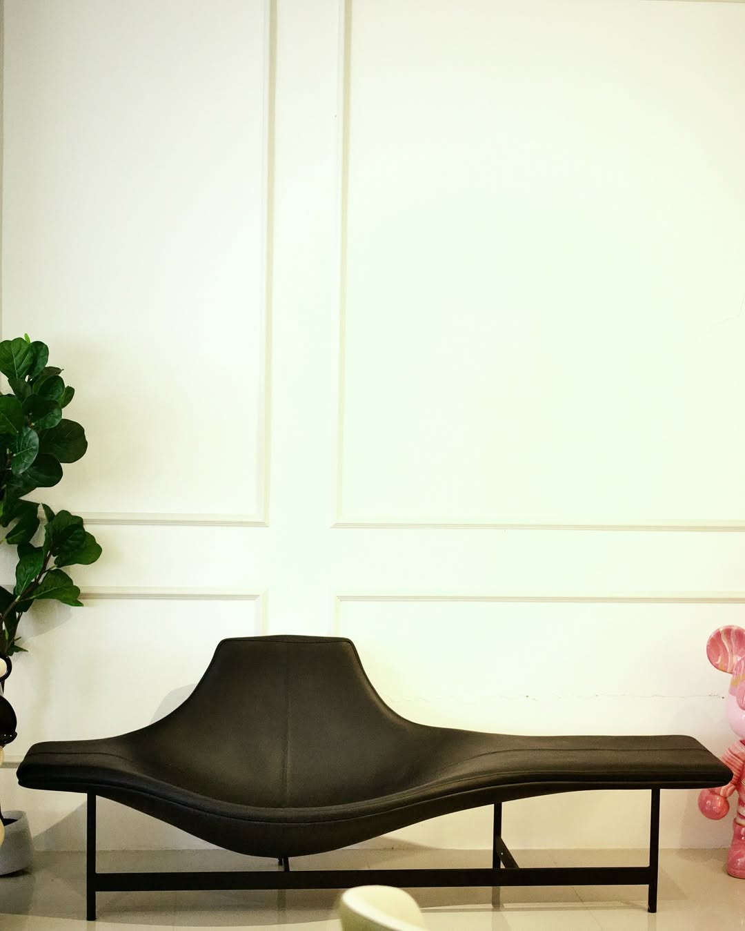Chaise Lounge