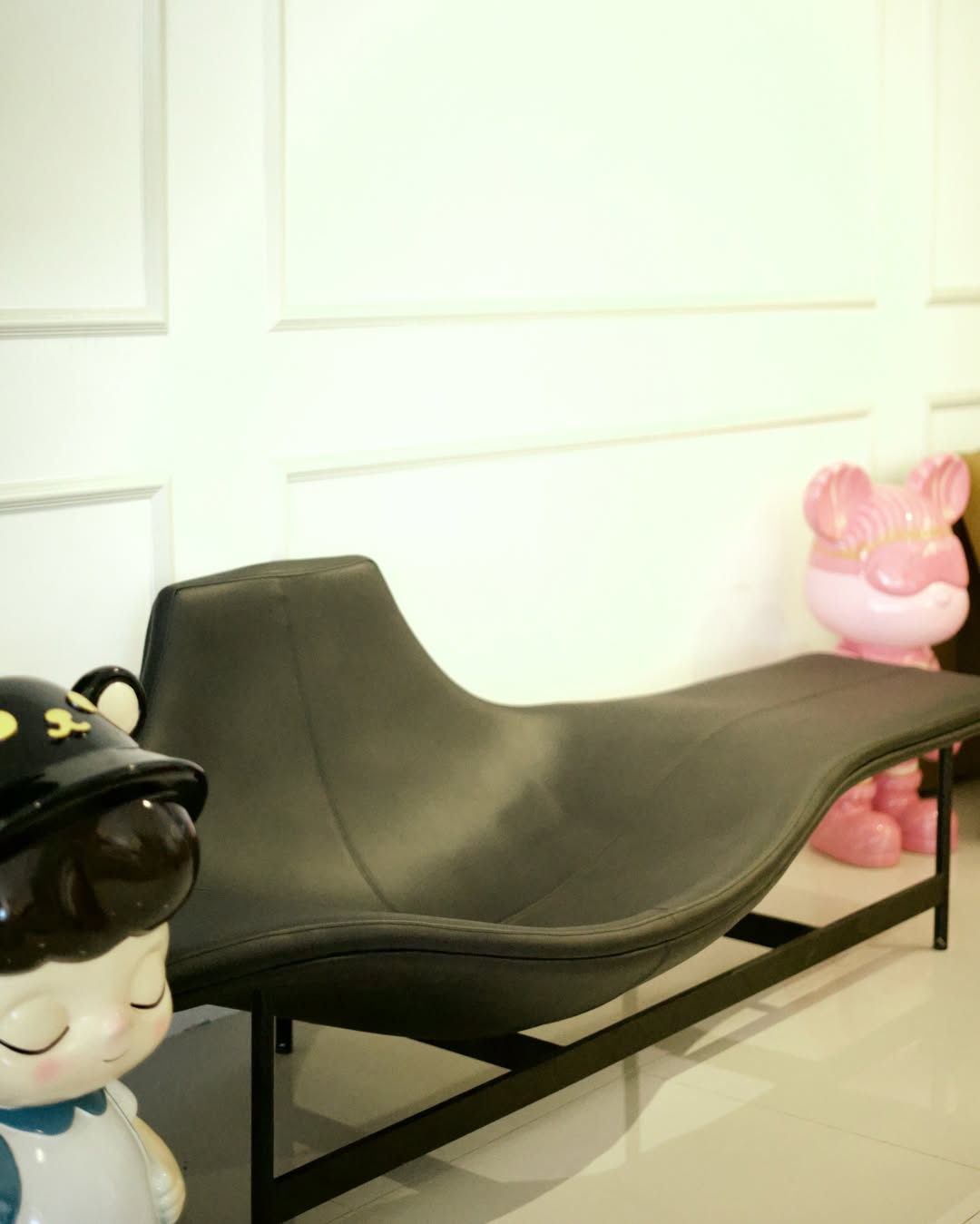 Chaise Lounge