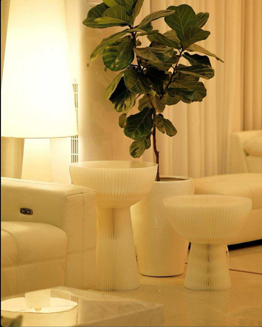 Polly Paper Stand Table